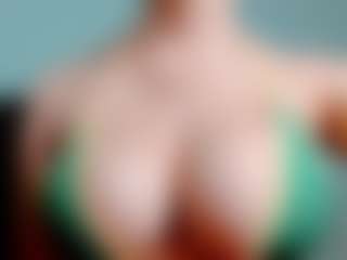 kittyeyess's Live Sex Cam Show