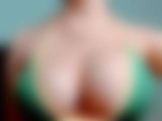 kittyeyess's Live Sex Cam Show