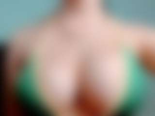 kittyeyess's Live Sex Cam Show