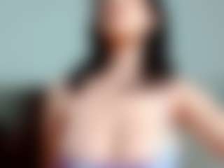 Live cam show with kittyeyess - Ebony Anal on livesuperchat.net