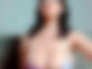 Live cam show with kittyeyess - Black Shaved Pussy on Milfs Live
