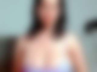 Live cam show with kittyeyess - Ebony on Camsoda | colombia