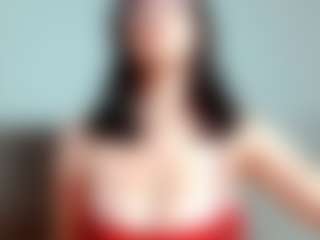 Live cam show with kittyeyess - Petite on Camsoda