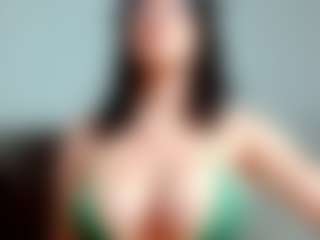 Kittyeyess's Live Sex Cam Show