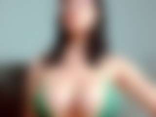 Kittyeyess's Live Sex Cam Show