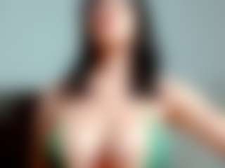 Kittyeyess's Live Sex Cam Show