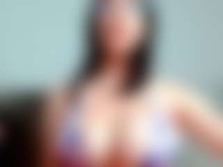 Kittyeyess's Live Sex Cam Show