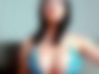 Kittyeyess's Live Sex Cam Show