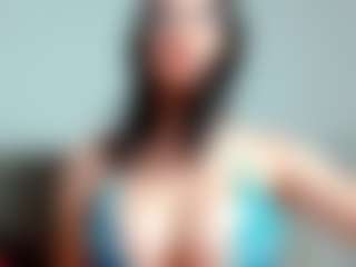Kittyeyess's Live Sex Cam Show