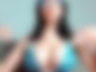 Kittyeyess's Live Sex Cam Show