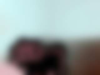 Live cam show with Kittyeyess - Black Lush on StripNow