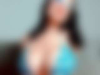 Kittyeyess's Live Sex Cam Show