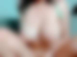 Kittyeyess's Live Sex Cam Show