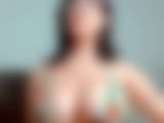 Kittyeyess's Live Sex Cam Show