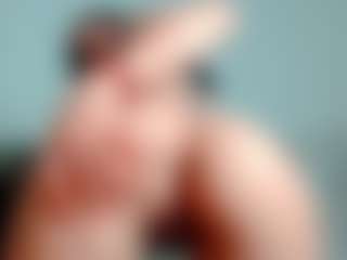 Kittyeyess's Live Sex Cam Show