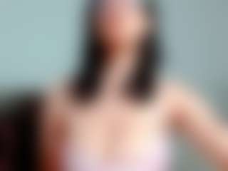 Kittyeyess's Live Sex Cam Show