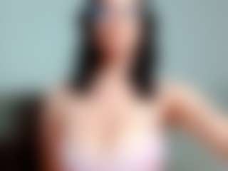 Kittyeyess's Live Sex Cam Show