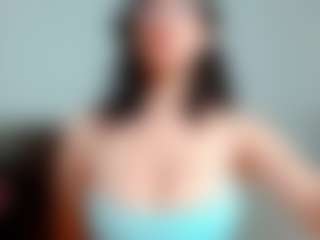 Kittyeyess's Live Sex Cam Show