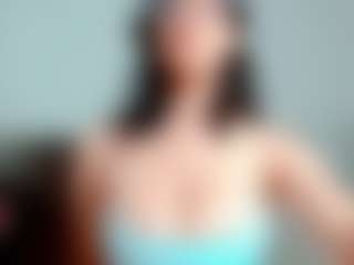 Kittyeyess's Live Sex Cam Show