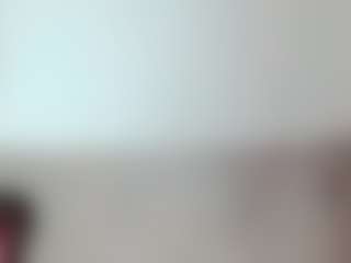 Kittyeyess's Live Sex Cam Show
