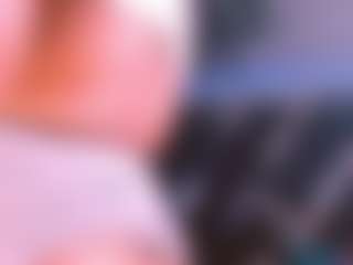 Live cam show with MelanyTylor - Ebony on googirlz