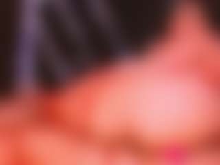 Live cam show with MelanyTylor - Ebony on xDating | colombia