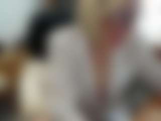 Live cam show with Victoria68xx - Hairy Pussy on xplaylive.com