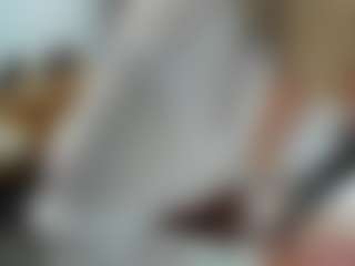 Victoria68xx MILF webcam performer live streaming