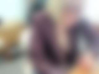 Live cam show with Victoria68xx - Blonde Hair Middle Aged on xxxlivecams.org