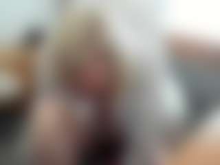 Live cam show with Victoria68xx - Granny Dildo on Uber Horny