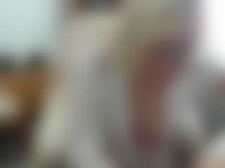 Live cam show with Victoria68xx - Dildo Mature on StripNow