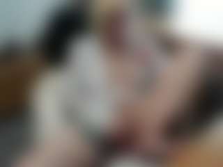 Live cam show with Victoria68xx - Middle Aged on Camsoda