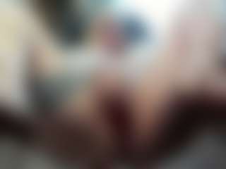 Victoria68xx MILF webcam performer live streaming