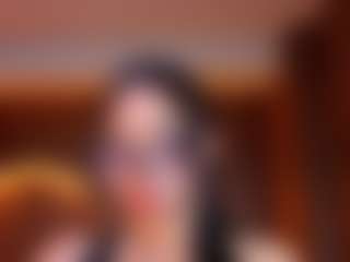 Live cam show with annie-ackerman - Glasses on Latina Girls
