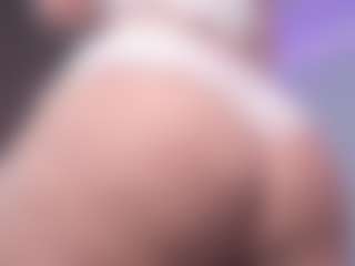 Live cam show with Lady afrodita - Asshole Red Hair on madthumbs