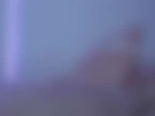 Live cam show with Lady afrodita - Oil on ObeyMaria