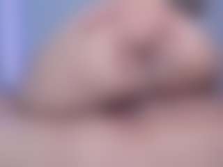 Live cam show with Lady afrodita - Smoking on camtv