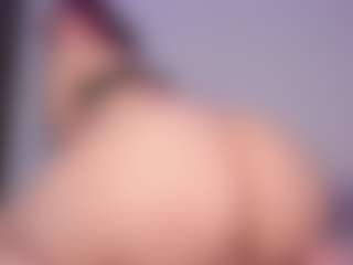 Live-Cam-Show mit Lady afrodita - Natural auf Camsoda