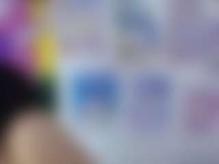 Live cam show with CloeLeee - Handjob on SpunkLive