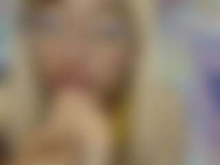 Live cam show with CloeLeee - Asian on Dare Cams