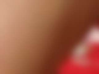 Live cam show with CloeLeee - Smoking on StripNow