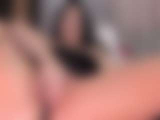 Nadia-saadiK1 MILF webcam performer live streaming