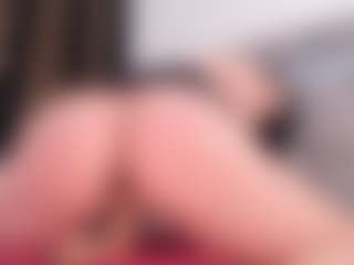 Live cam show with Nadia-saadiK1 - Mature on livesexfox.com