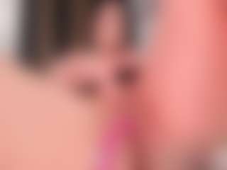 Nadia-saadiK1 MILF webcam performer live streaming
