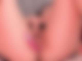 Live cam show with Nadia-saadiK1 - MILF on googirlz