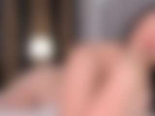 Nadia-saadiK1 MILF webcam performer live streaming