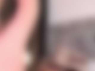 Nadia-saadiK1 MILF webcam performer live streaming