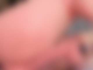 Live cam show with Nadia-saadiK1 - Facial on TeamSkeetLive