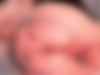 Live cam show with Nadia-saadiK1 - Camel Toe on Camsoda