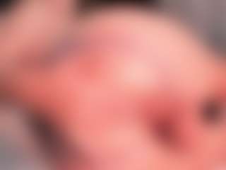 Live cam show with Nadia-saadiK1 - Oil on SinfulBabes